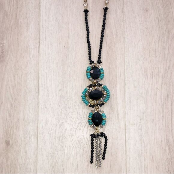 Turquoise tussle long necklace - Picture 8 of 9